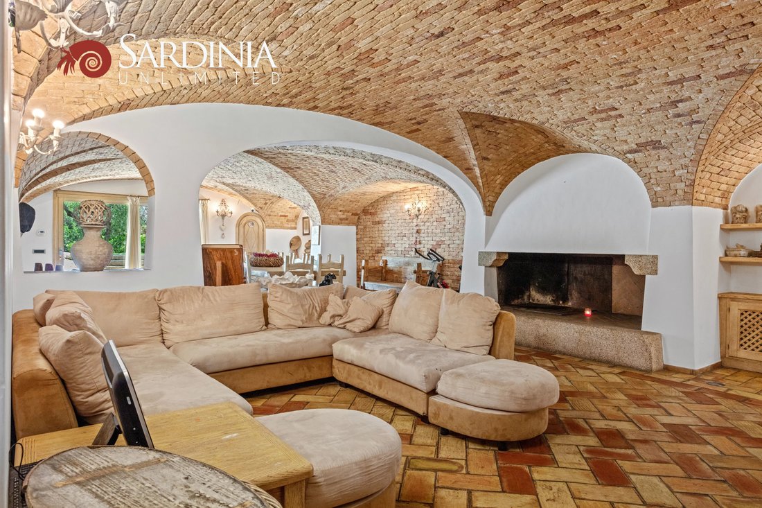 Villa in Area Arzachena Paese, Arzachena, Sardinia 1 - 13036642