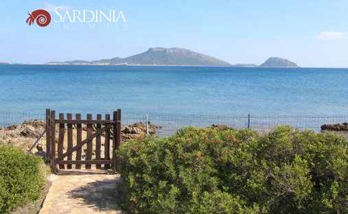 Villa en Figari/Golfo Aranci, Cerdeña, Italia 1