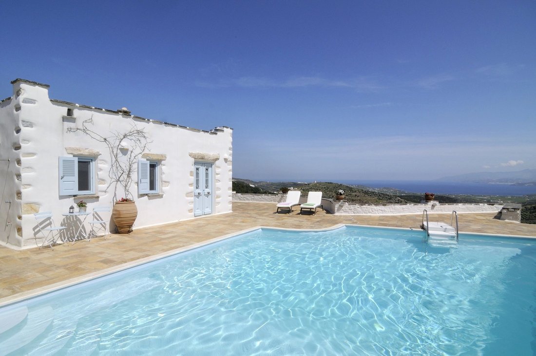 Villa in Paros, Aegean, Greece 2 - 14966522