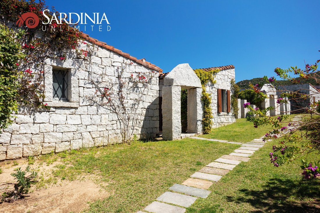 Villa in Castiadas, Sardinia, Italy 4 - 12954503