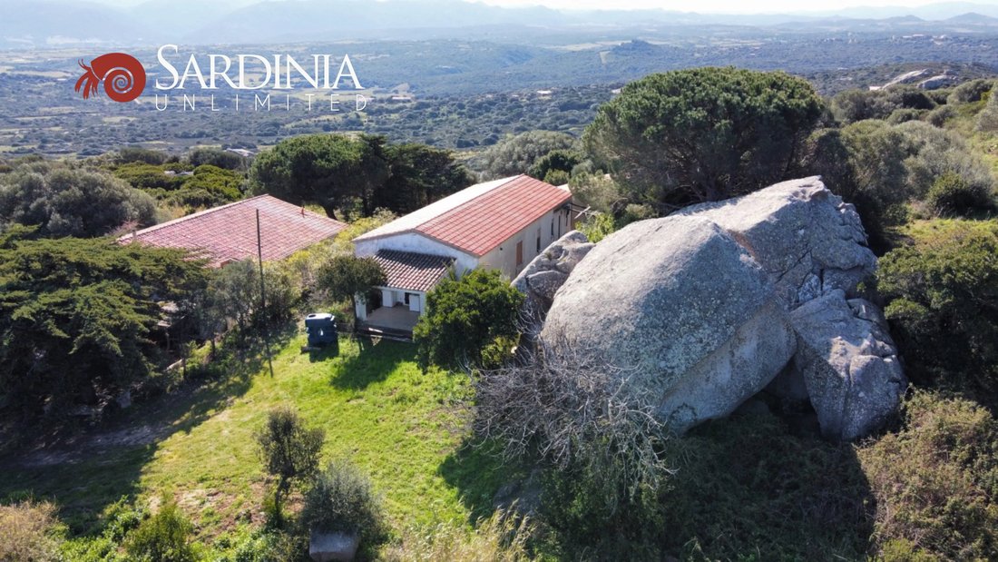 Estate in Santa Teresa Gallura, Sardinia, Italy 3 - 12839294