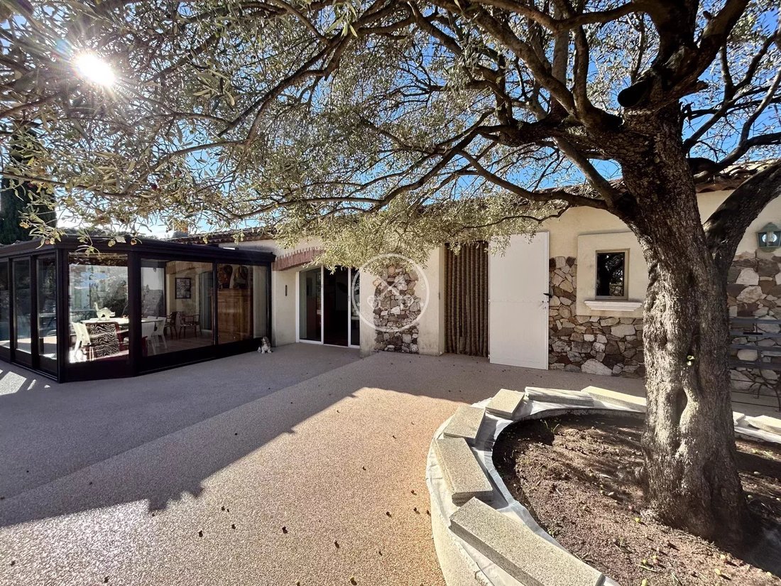 Villa in Ecarts, Roquebrune-sur-Argens, France 2 - 14967659
