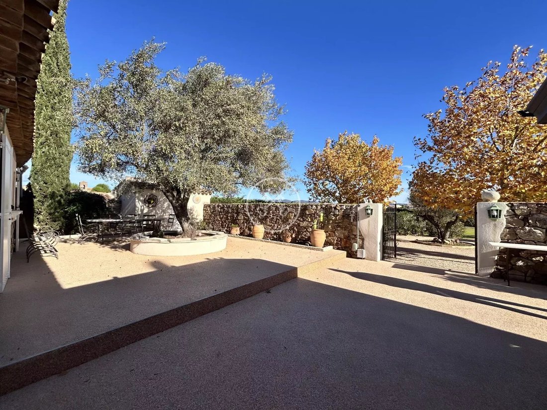 Villa in Ecarts, Roquebrune-sur-Argens, France 3 - 14967659