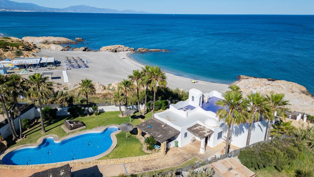 Villa in San Luis de Sabinillas, Andalusia, Spain 3 - 14966602