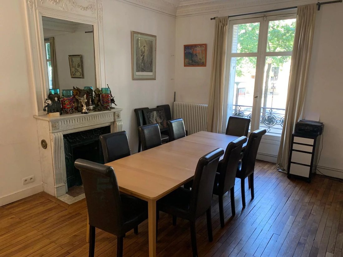 Apartment in Perouses, Paris, Ile-de-France 3 - 14967094