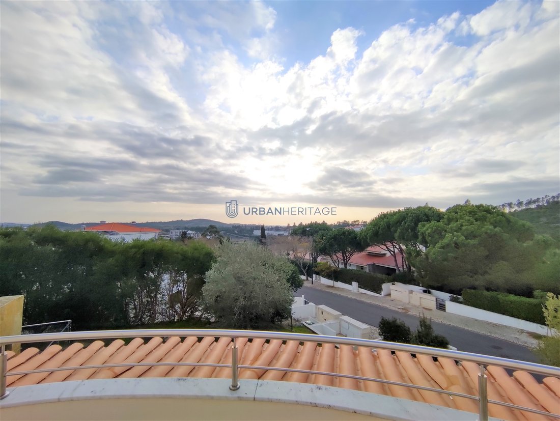 House in Belas, Lisbon, Portugal 5 - 14968650