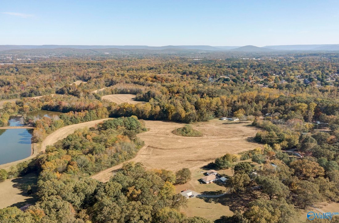 Land in Redstone Arsenal, Alabama, United States 1 - 14969209