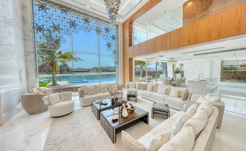 Villa in Dubai, Dubai, United Arab Emirates 1