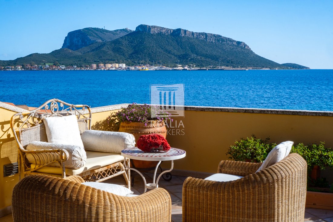 Fresh Look at Luxury Penthouse S Abba E Sa Pedra In Golfo Aranci