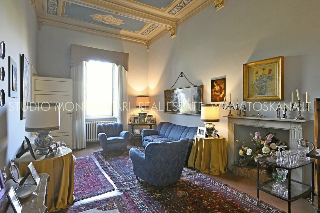 Apartment in Historic Center, Siena, Tuscany 2 - 14970177