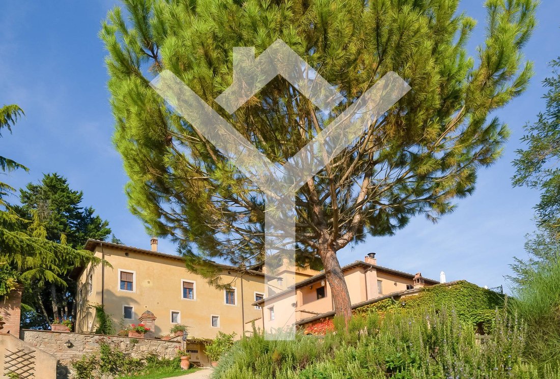 Villa in San Gimignano, Tuscany, Italy 2 - 14972680