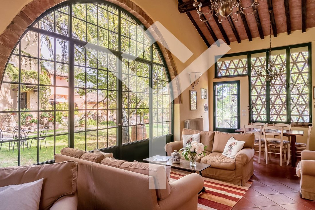 Villa in San Gimignano, Tuscany, Italy 4 - 14972680
