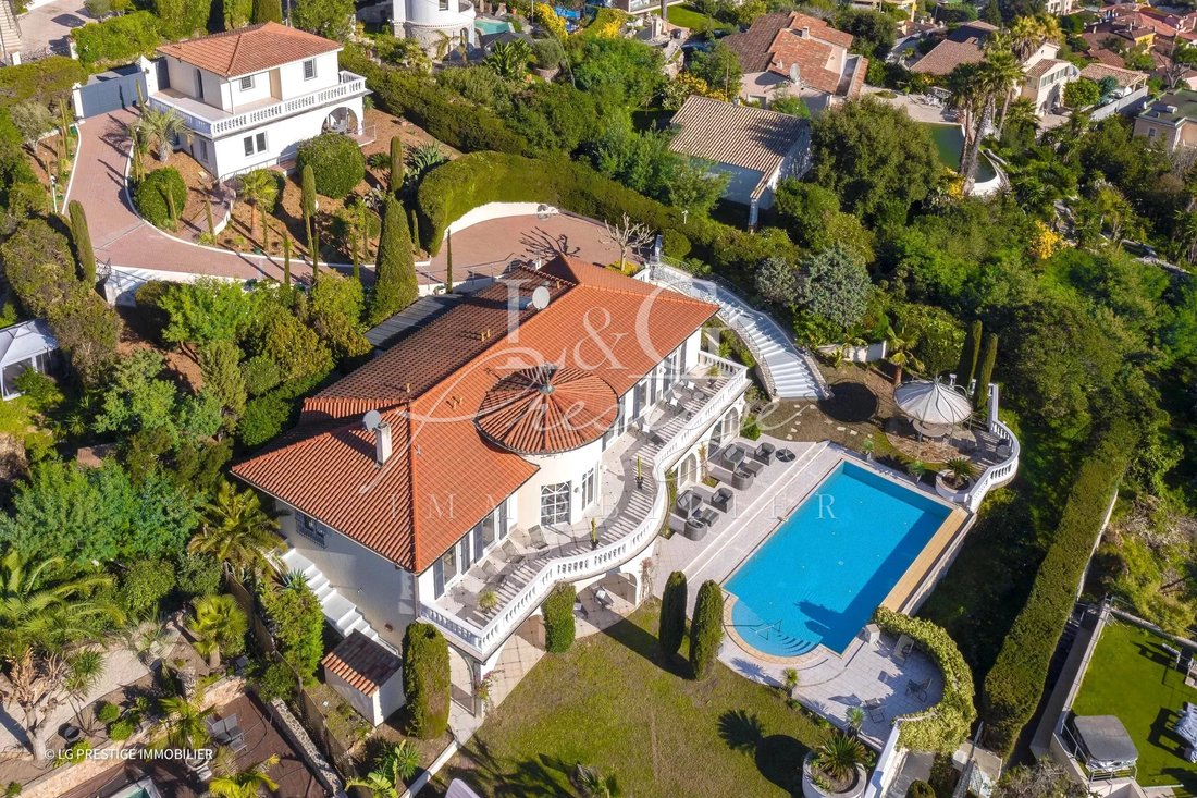 Estate in Cannes Marina-La Roubine, Mandelieu-la-Napoule, France 2 - 14970811