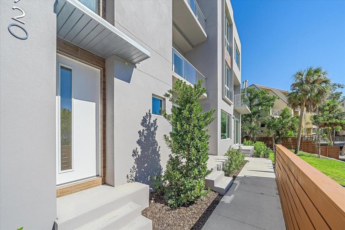 Townhouse in Sarasota, Florida, United States 3 - 14972153
