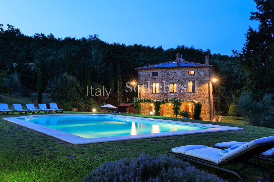 House in Todi, Umbria, Italy 3 - 14970175