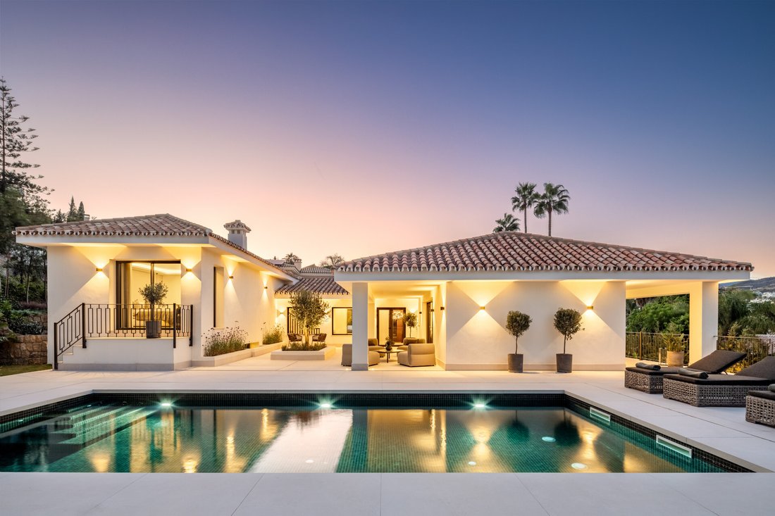 Villa in Nueva Andalucia, Marbella, Spain 1 - 14972566