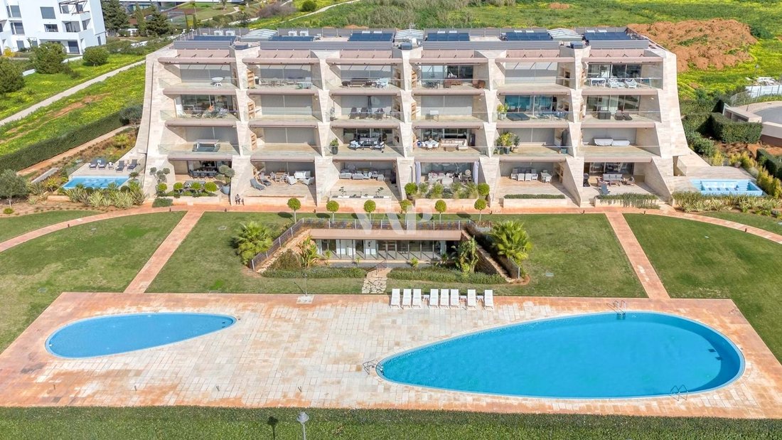 Apartment in Vilamoura, Quarteira, Algarve 1 - 14966341