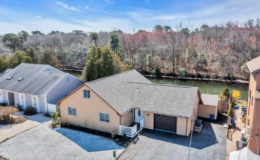 House in Lacey Township, New Jersey, United States 1