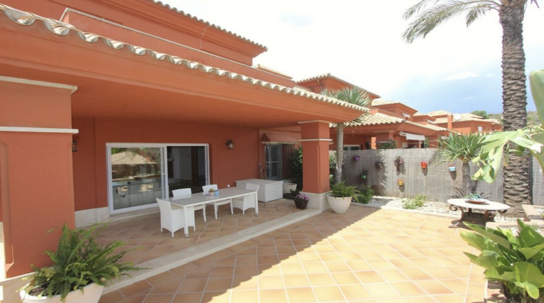 Villa in Marbella, Andalusia, Spain 1 - 14970288