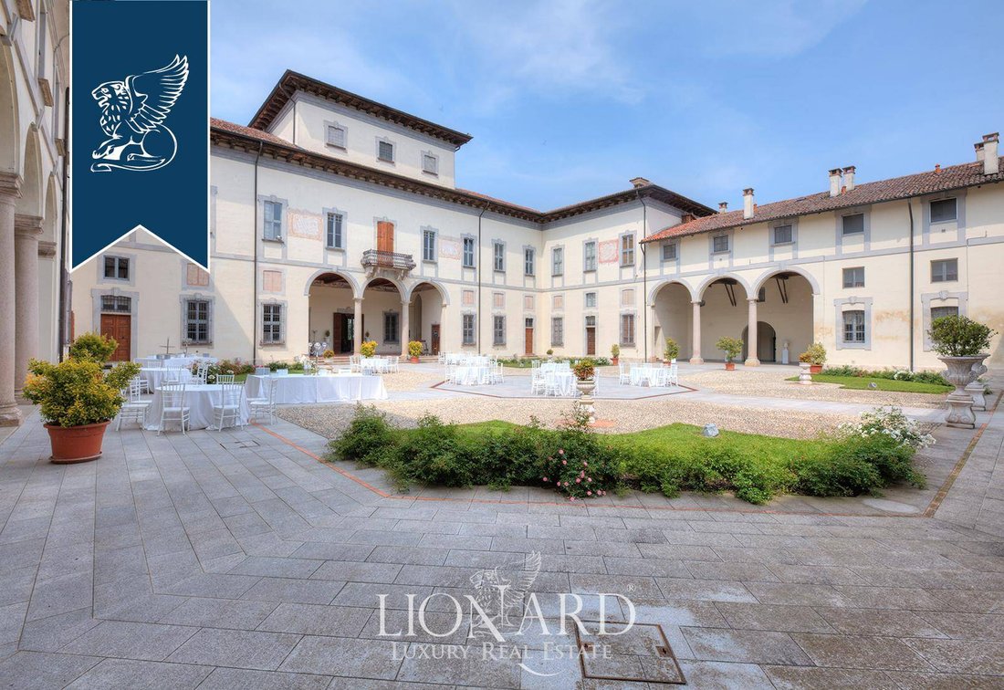 Villa in Turano Lodigiano, Lombardy, Italy 3 - 14972424