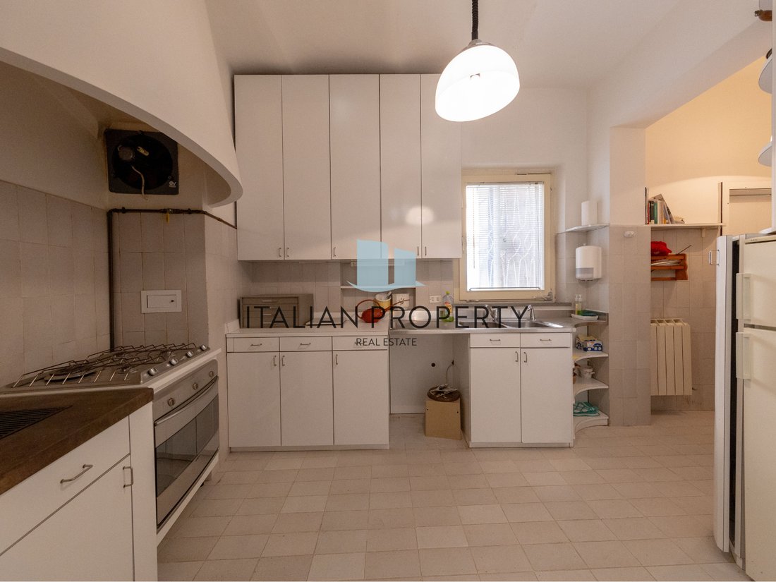 Apartment in Historic Center, Perugia, Italy 5 - 14958183