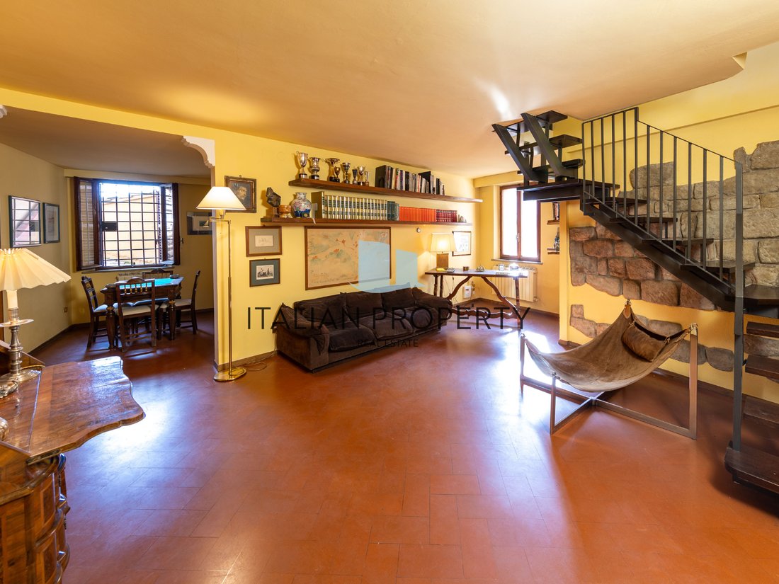 Apartment in Historic Center, Perugia, Italy 2 - 14958183