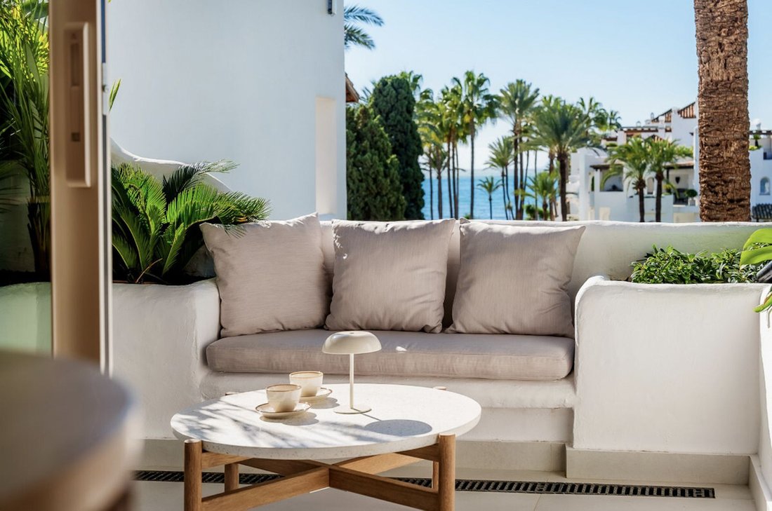 Penthouse in Estepona, Andalusia, Spain 1 - 14975696