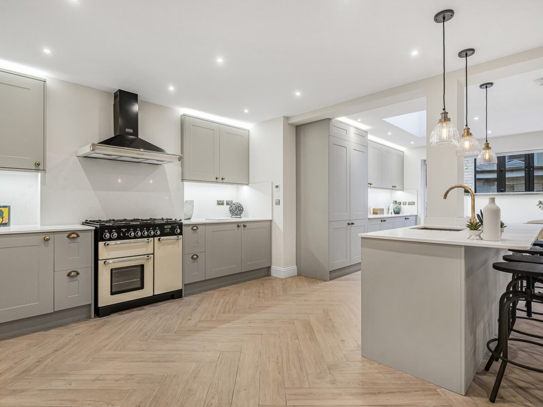 Apartment in South Hampstead, Camden, England 3 - 14659729