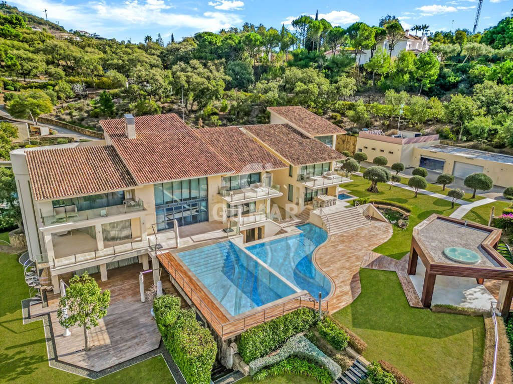 Villa in La Zagaleta, Benahavis, Andalusia 1 - 14974293