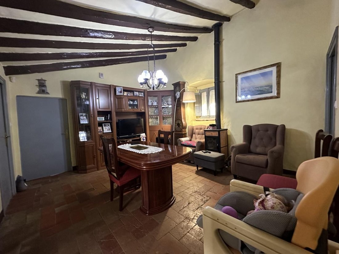 Villa in Pau, Catalonia, Spain 3 - 14977999