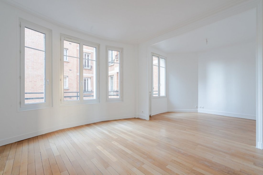 Apartment in Puteaux, Ile-de-France, France 1 - 14978065