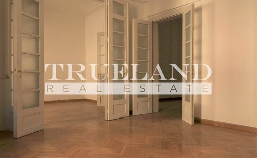 Apartment in Sunoikia Kolonakiou, 1st District of Athens, Athens 1