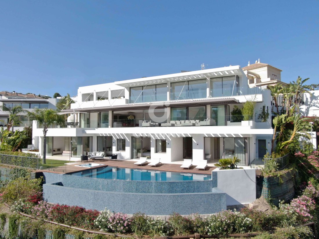 Villa in La Quinta, Benahavis, Andalusia 2 - 14974315