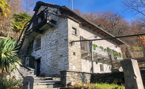 House in Maggia, Ticino, Switzerland 1