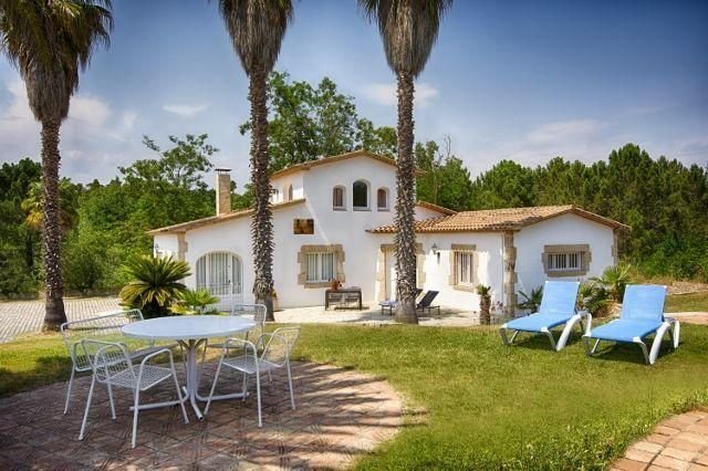 Villa in Riudarenes, Catalonia, Spain 2 - 14977810