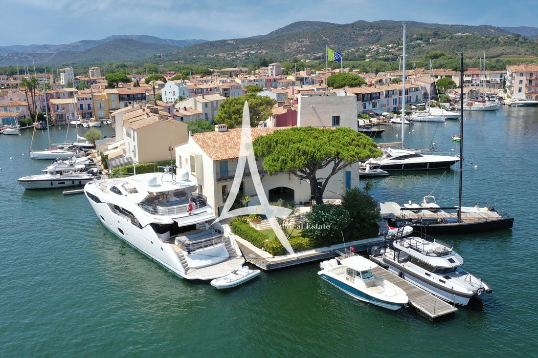 Spoerry’s Waterfront Masterpiece: A Tropezian Dream on Three Shores