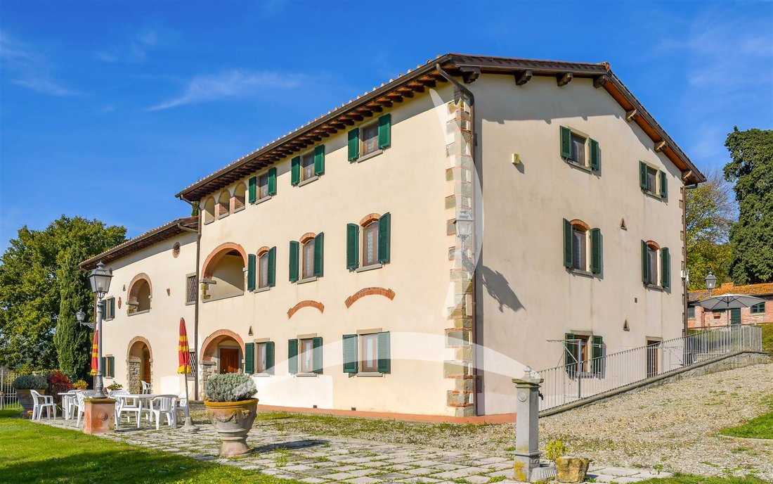 Farm Ranch in Poppi, Tuscany, Italy 5 - 14975181