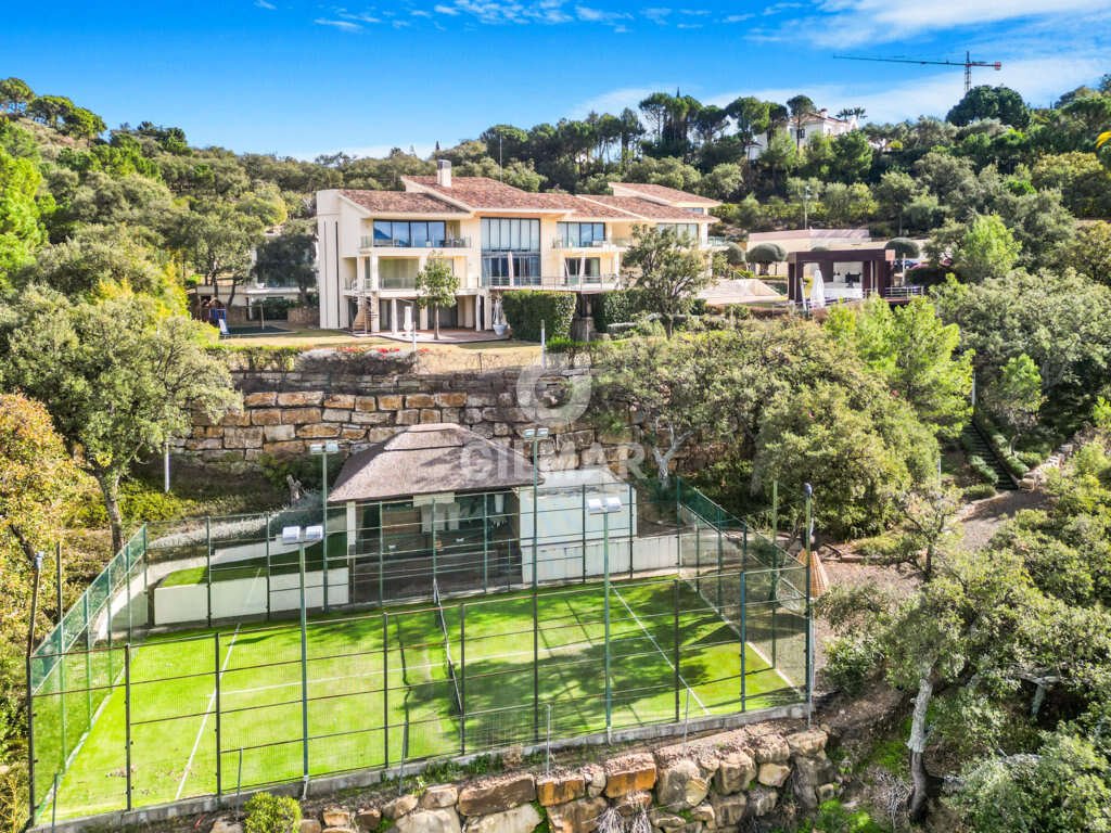 Villa in La Zagaleta, Benahavis, Andalusia 2 - 14974293