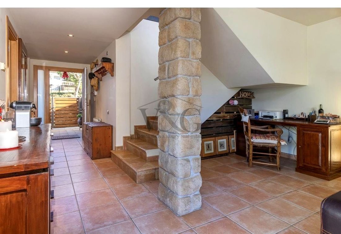 Villa in Palafrugell, Catalonia, Spain 5 - 14978123