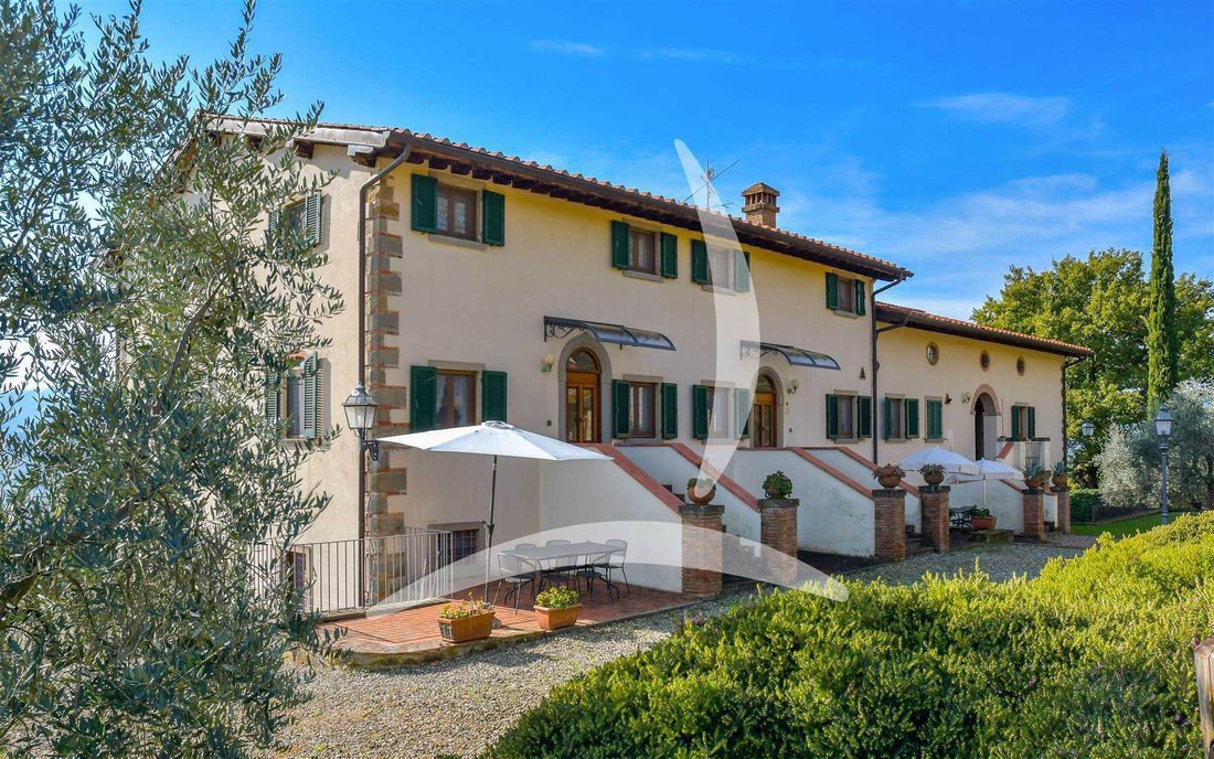 Farm Ranch in Poppi, Tuscany, Italy 3 - 14975181