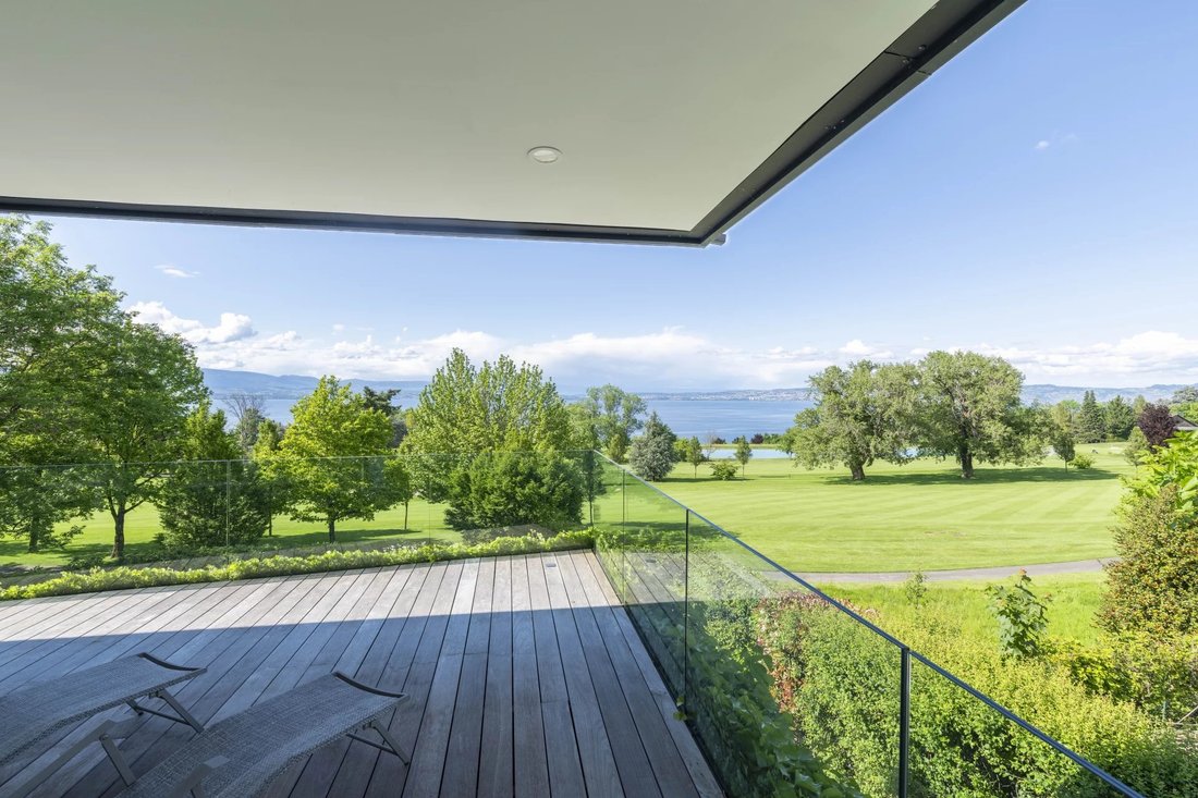 Villa in Evian-les-Bains, Auvergne-Rhône-Alpes, France 4 - 14275628