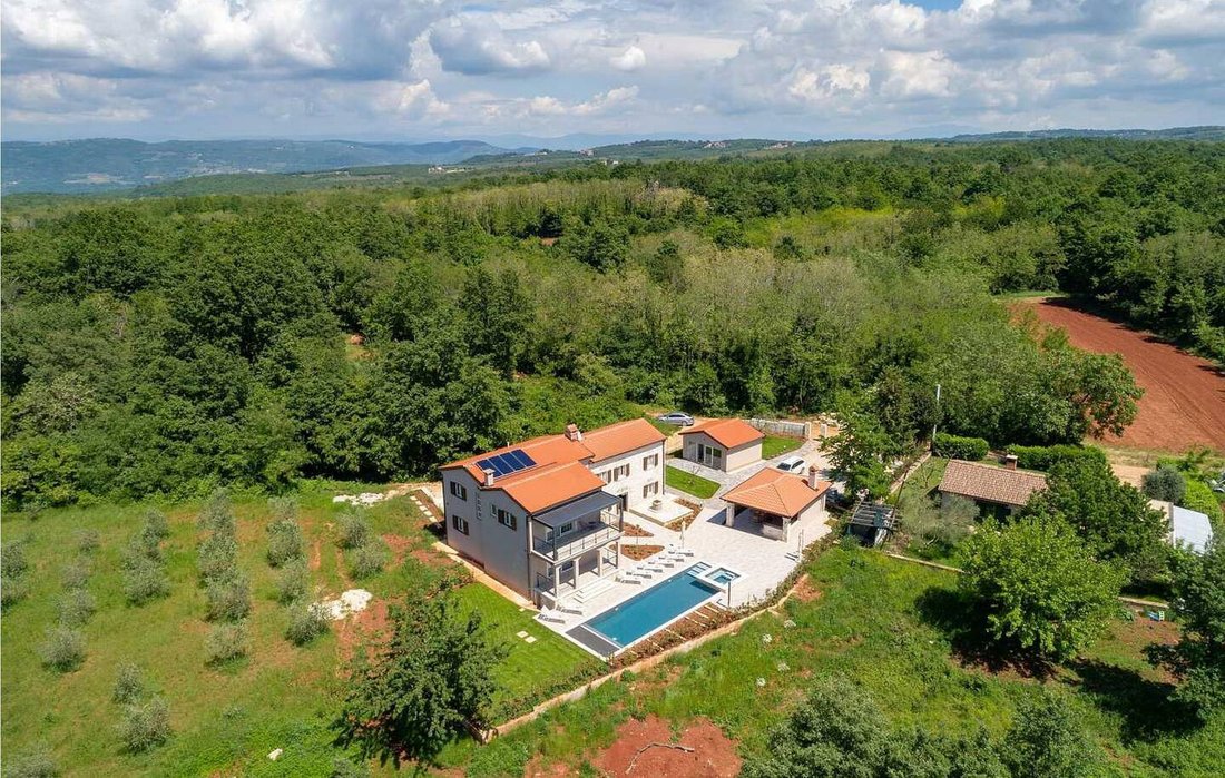 House in Novigrad, Istria County, Croatia 2 - 14975238