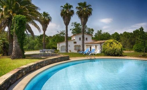 Villa in Riudarenes, Catalonia, Spain 1