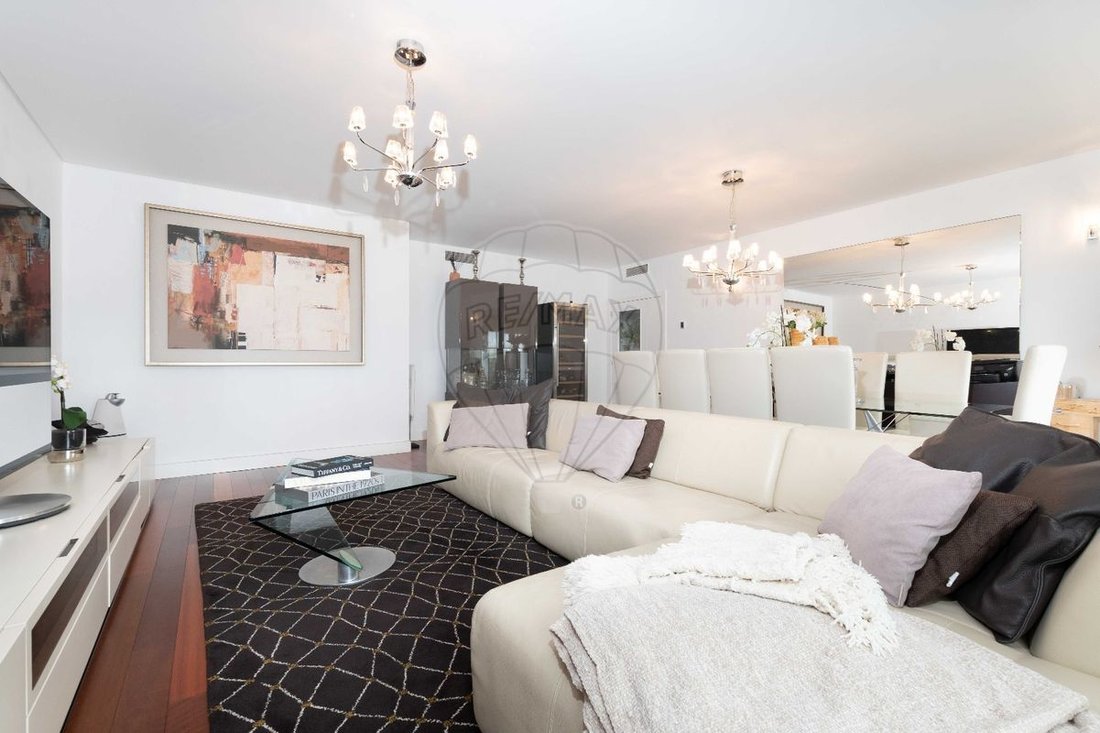 Apartment in Sao Domingos de Benfica, Lisbon, Portugal 1 - 14977740