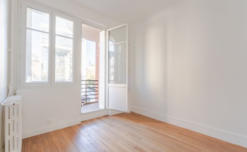 Apartamento en Puteaux, Isla de Francia, Francia 1