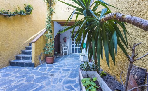 Villa in Vilajuiga, Catalonia, Spain 1