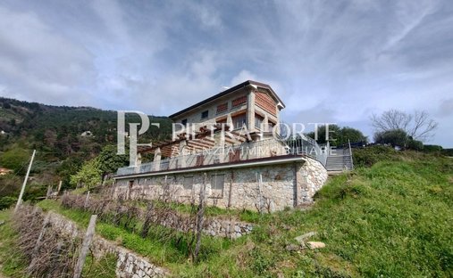 Strettoia-Capezzano-Valdicastello, Pietrasanta, Tuscany 1