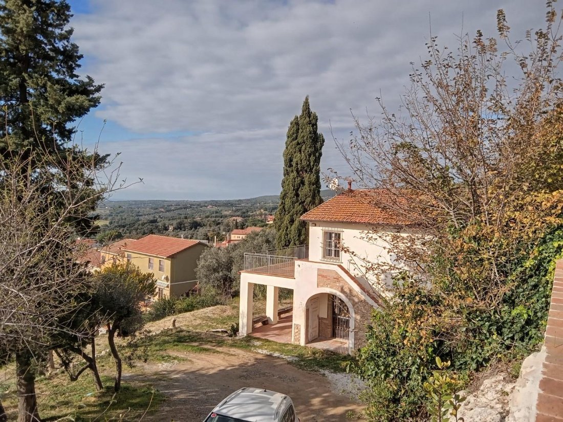 Villa in Rosignano Marittimo, Tuscany, Italy 3 - 14976212