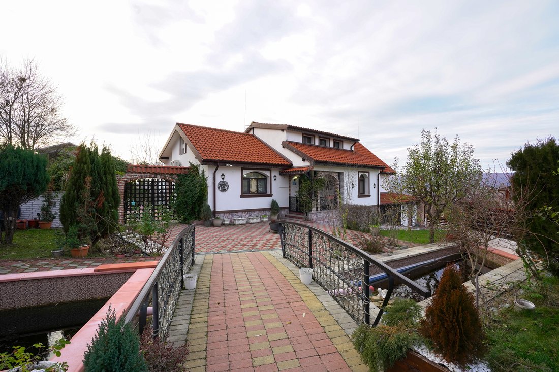 House in Râmnicu Vâlcea, Vâlcea County, Romania 2 - 14973554