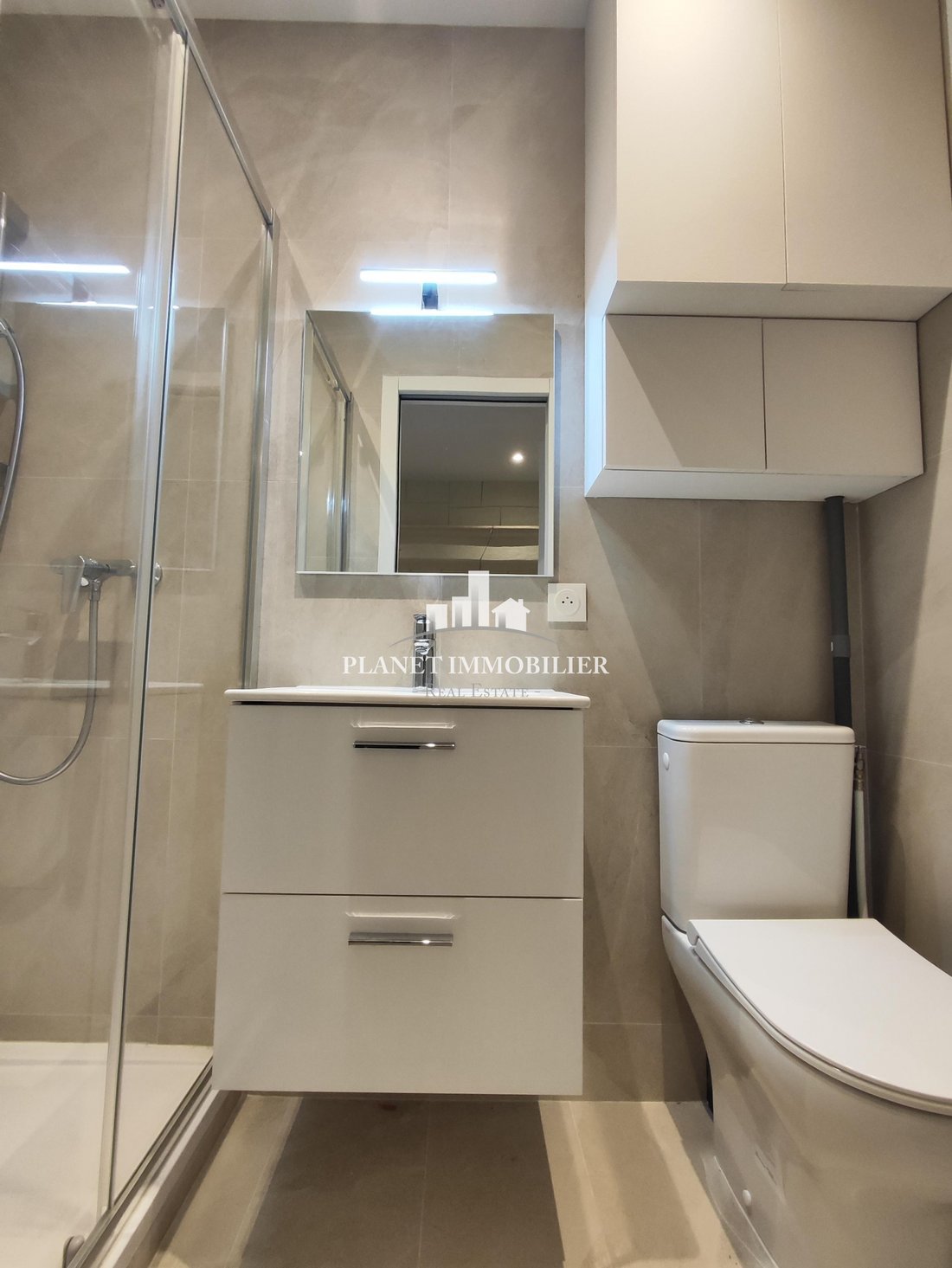 Estate in Cannes, Provence-Alpes-Côte d'Azur, France 4 - 14976229